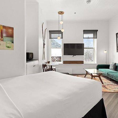 Independence Square 202, Hotel Room Over-Looking The Mall And Aspen Mountain Luaran gambar